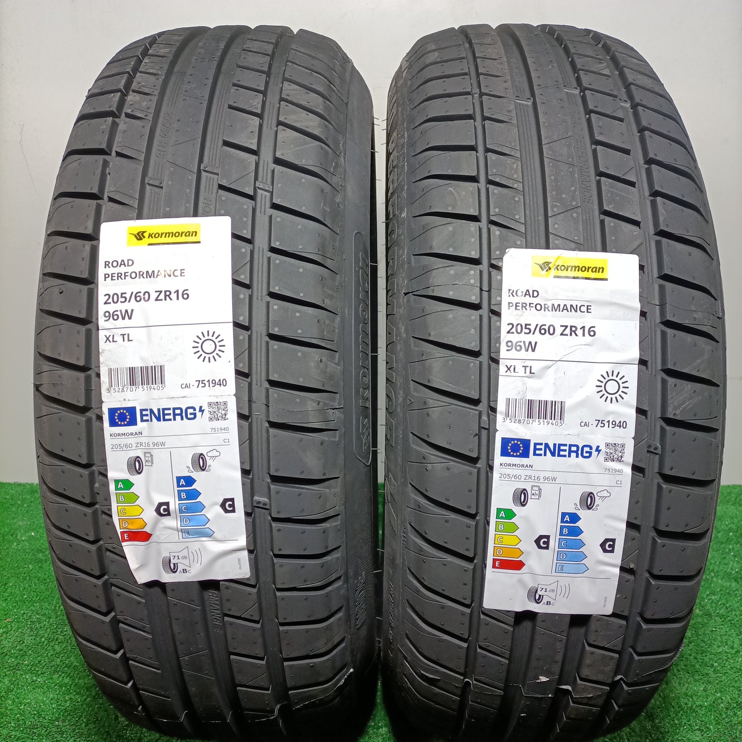 205 60 16 96W XL KORMORAN ROAD PERFORMANCE /PRECIO UNIDAD, ENVÍO GRATIS.