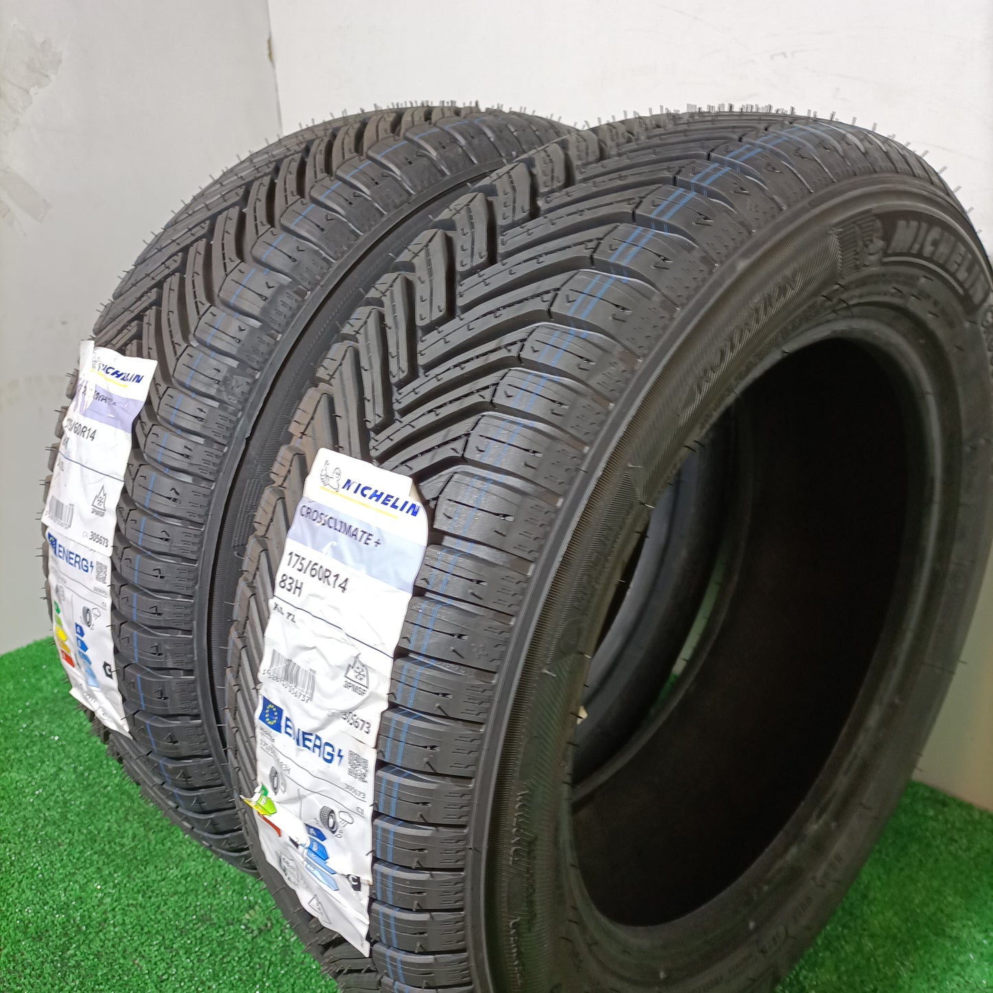 175 60 14 83H XL TL MICHELIN CROSSCLIMATE /PRECIO UNIDAD, ENVÍO GRATIS.