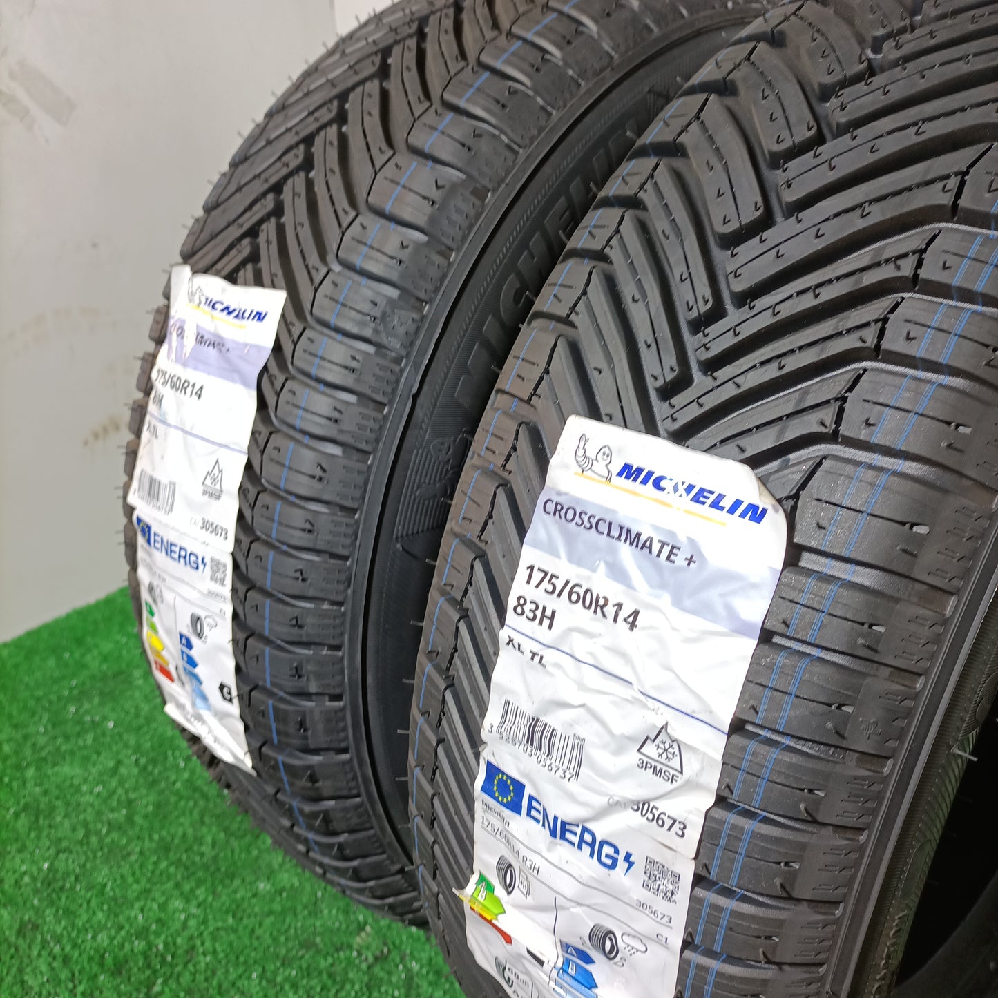 175 60 14 83H XL TL MICHELIN CROSSCLIMATE /PRECIO UNIDAD, ENVÍO GRATIS.