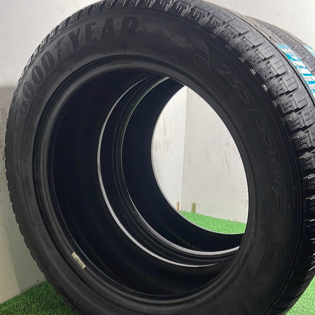 235 55 17 99V GOOD YEAR EFFICIENT GRIP SUV