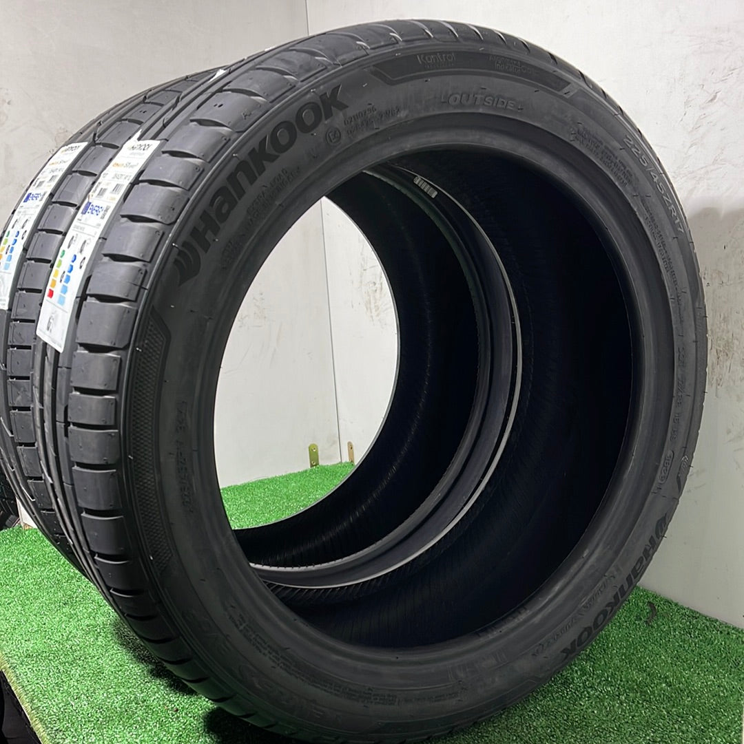 225 45 17 94Y XL HANKOOK VENTUS S1 EVO3 /PRECIO UNIDAD, ENVÍO GRATIS.