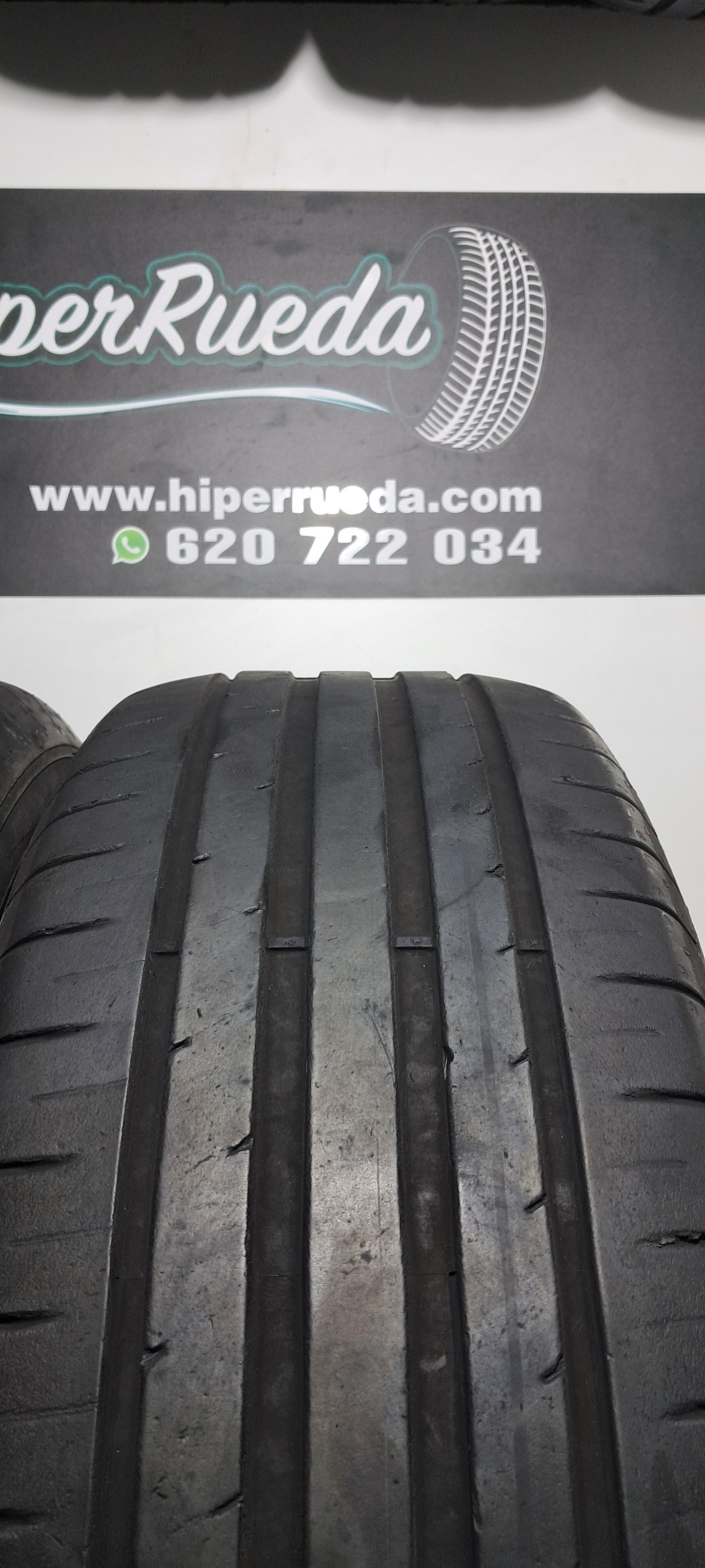 205 60 16 92H GOOD YEAR EFFICIENT GRIP PERFORMANCE