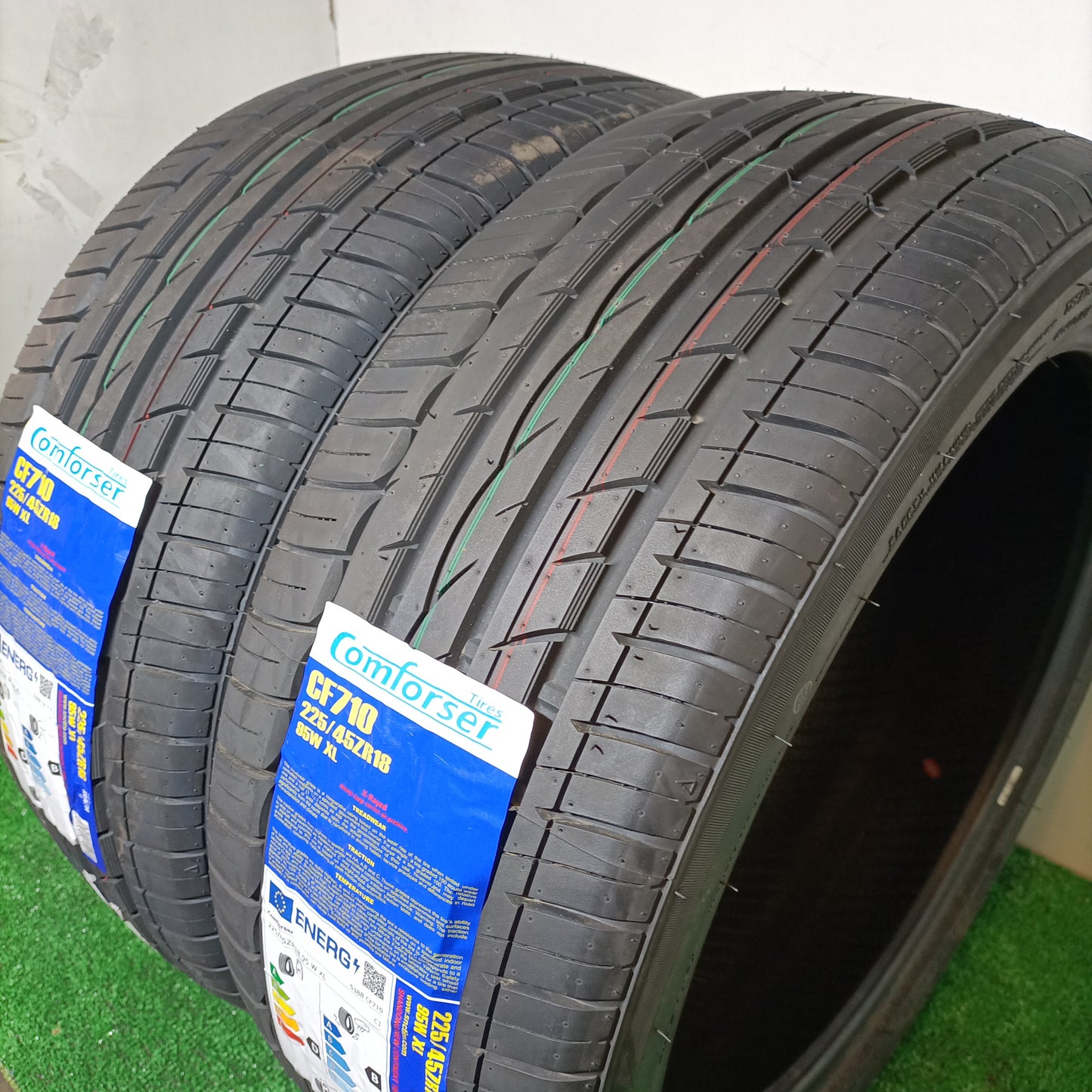 225 45 18 95W XL CF 710 COMFORSER TIRES CON PROTECCIÓN DE LLANTA  /PRECIO UNIDAD,  ENVÍO GRATIS.