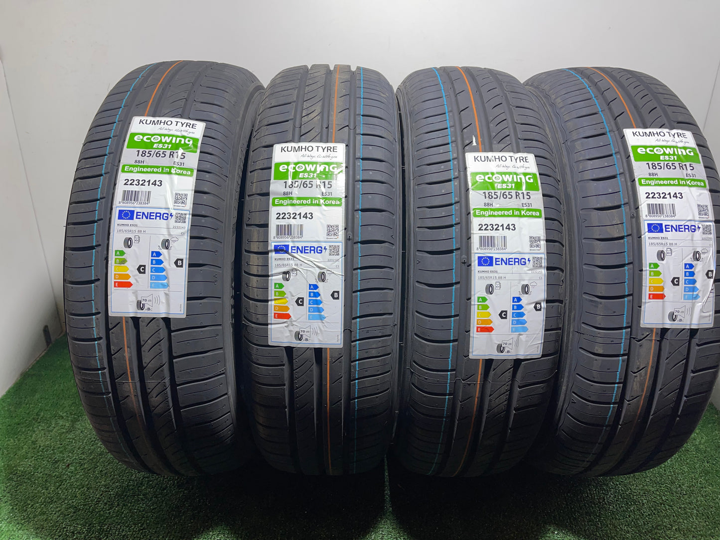 185 65 15 88H KUMHO TYRE ECOWING ES31/PRECIO UNIDAD, ENVÍO GRATIS.