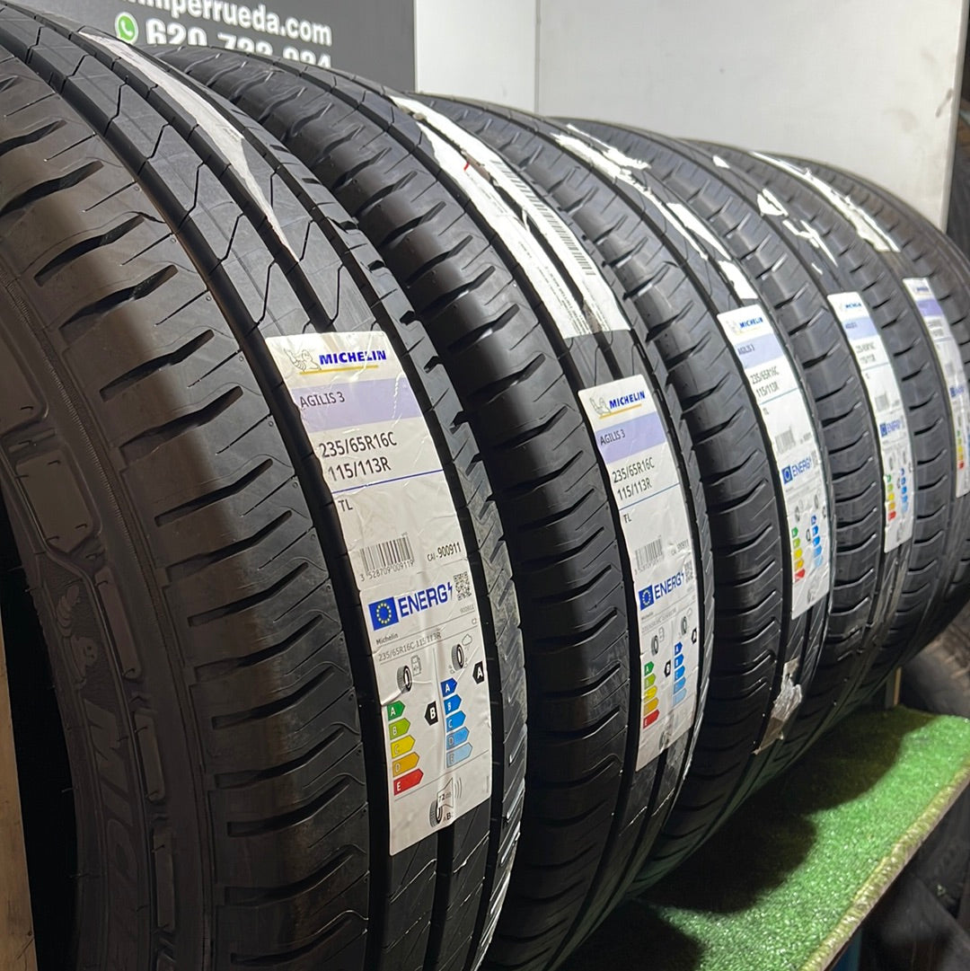 235 65 16C 115/113R MICHELIN AGILIS 3