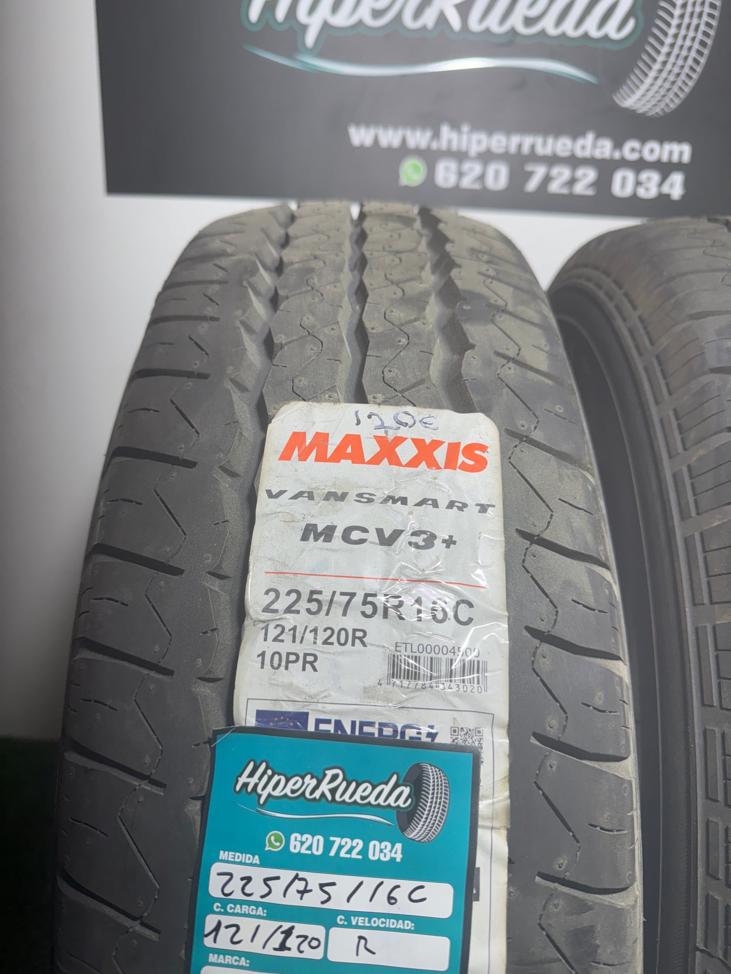 225 75 16C MAXXIS VANSMART MCV3+