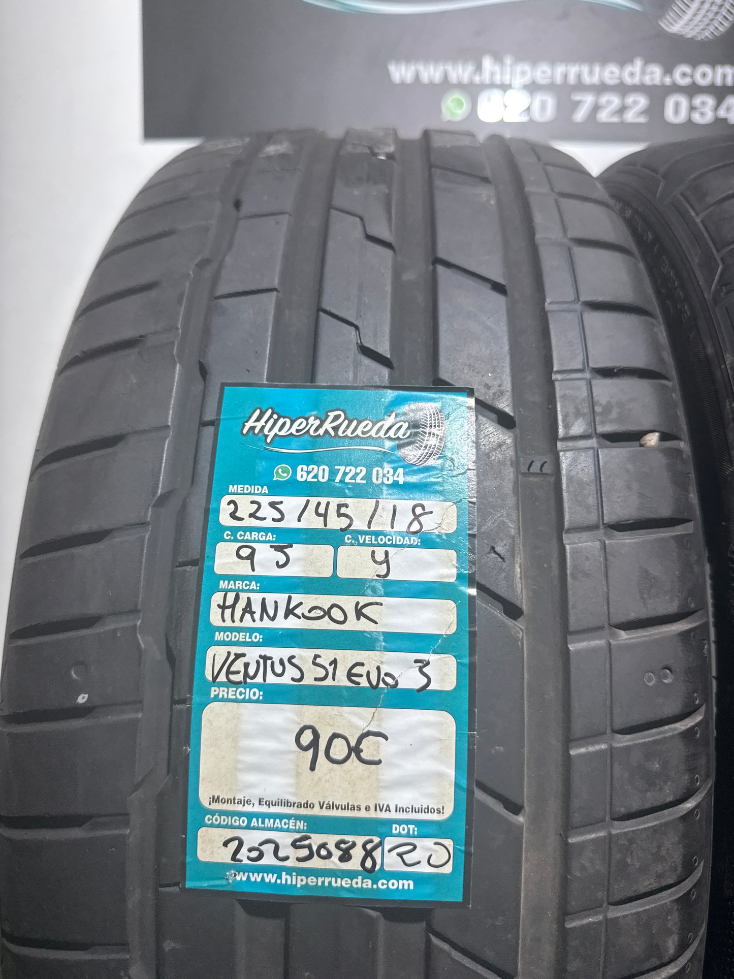 225 45 18 95YHANKOOK VENTUS S1 EVO 3