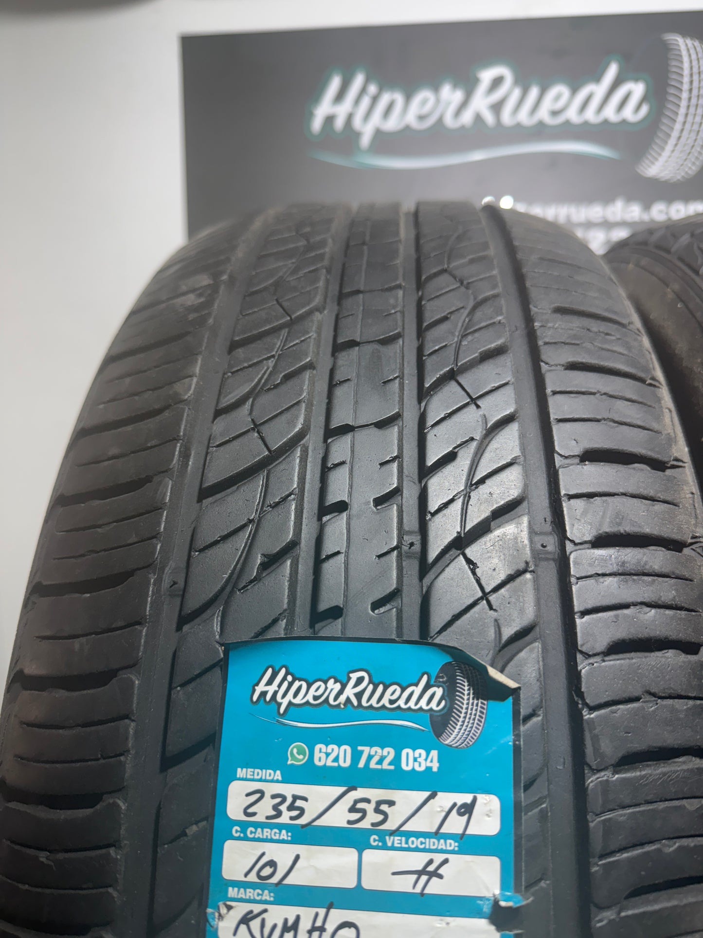 235 55 19 101H KUMHO VENTURE PREMIUM