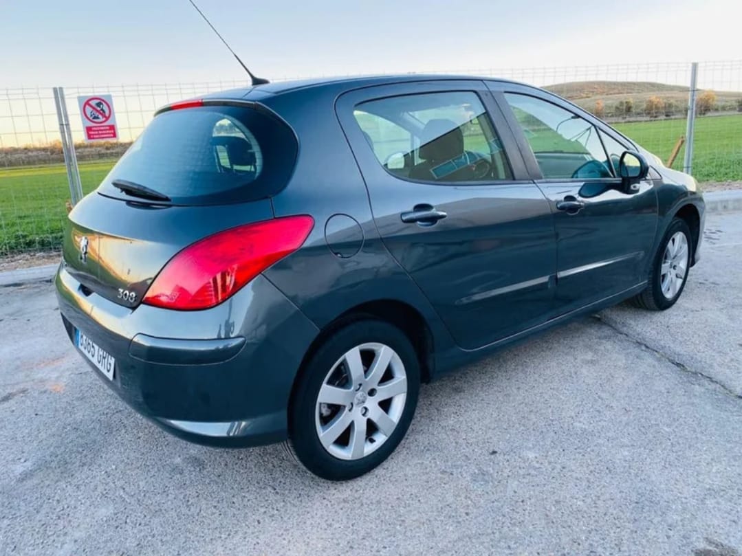 PEUGEOT 308 SPORT