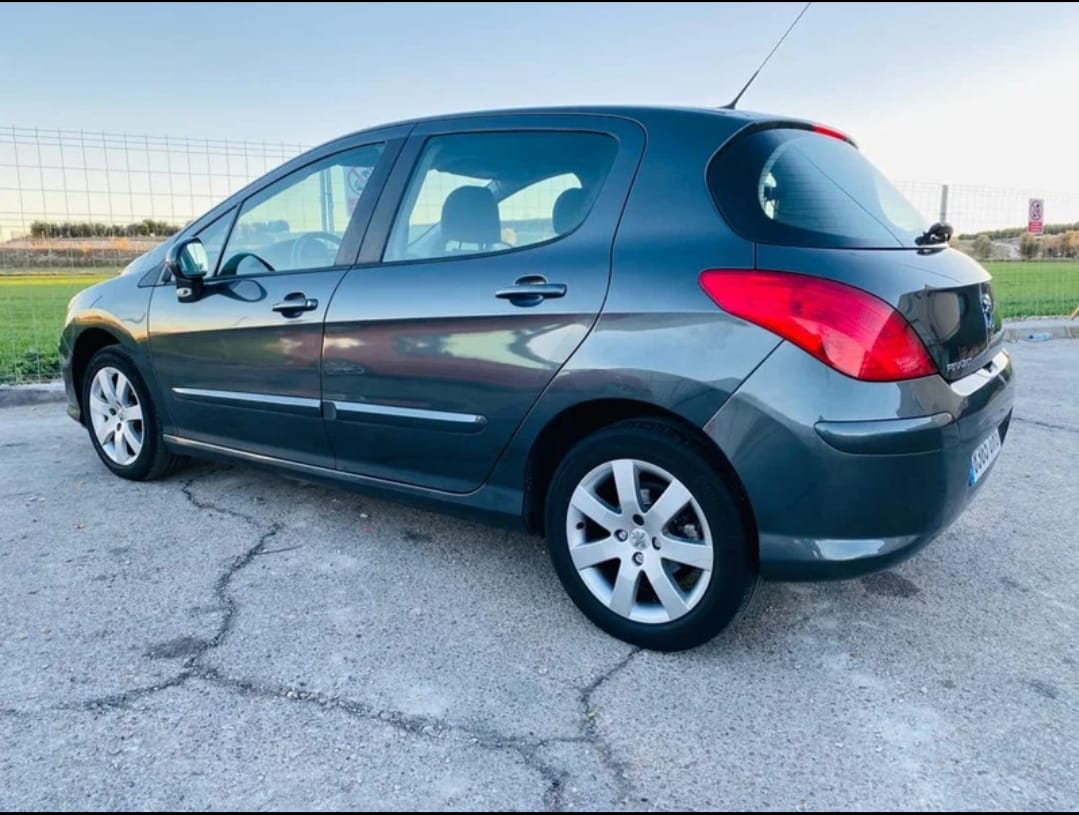 PEUGEOT 308 SPORT